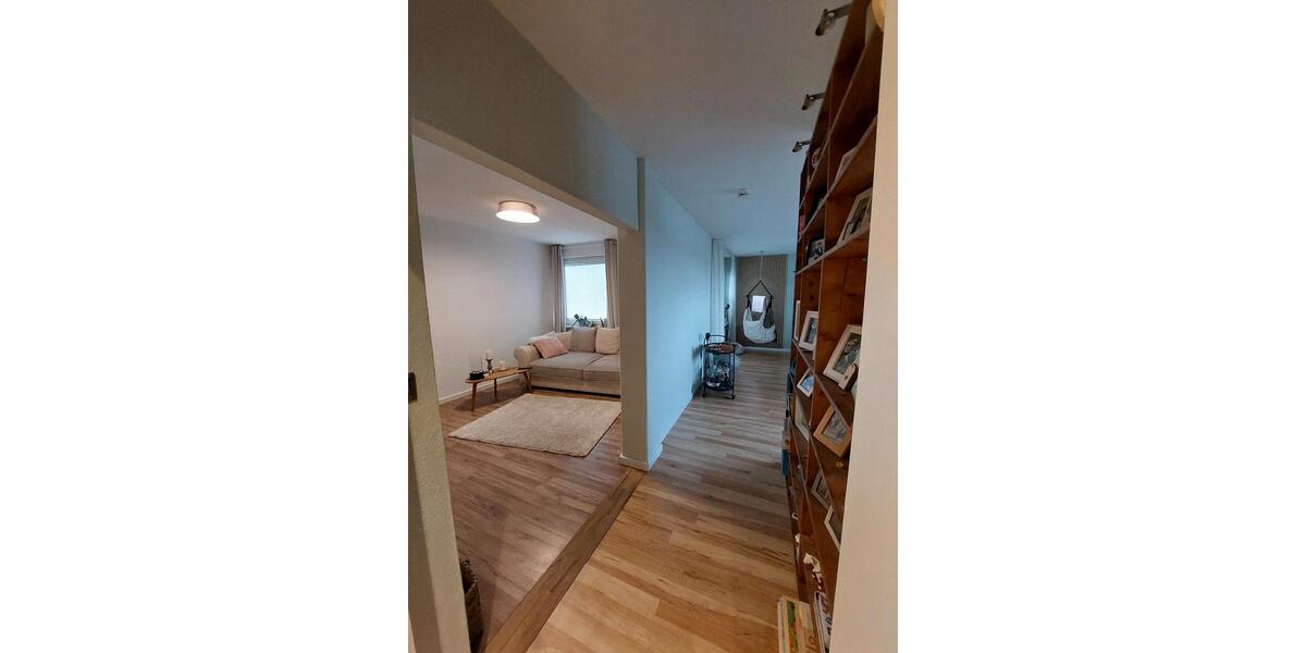 Etagenwohnung Laatzen - 3.5 Zimmer, 90 m&sup2;, 195.000&euro; | Angebot:26563332