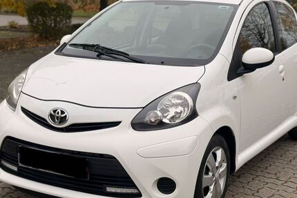 Toyota Aygo (X) 164.383 km 3.390 &euro; Neustadt 31535