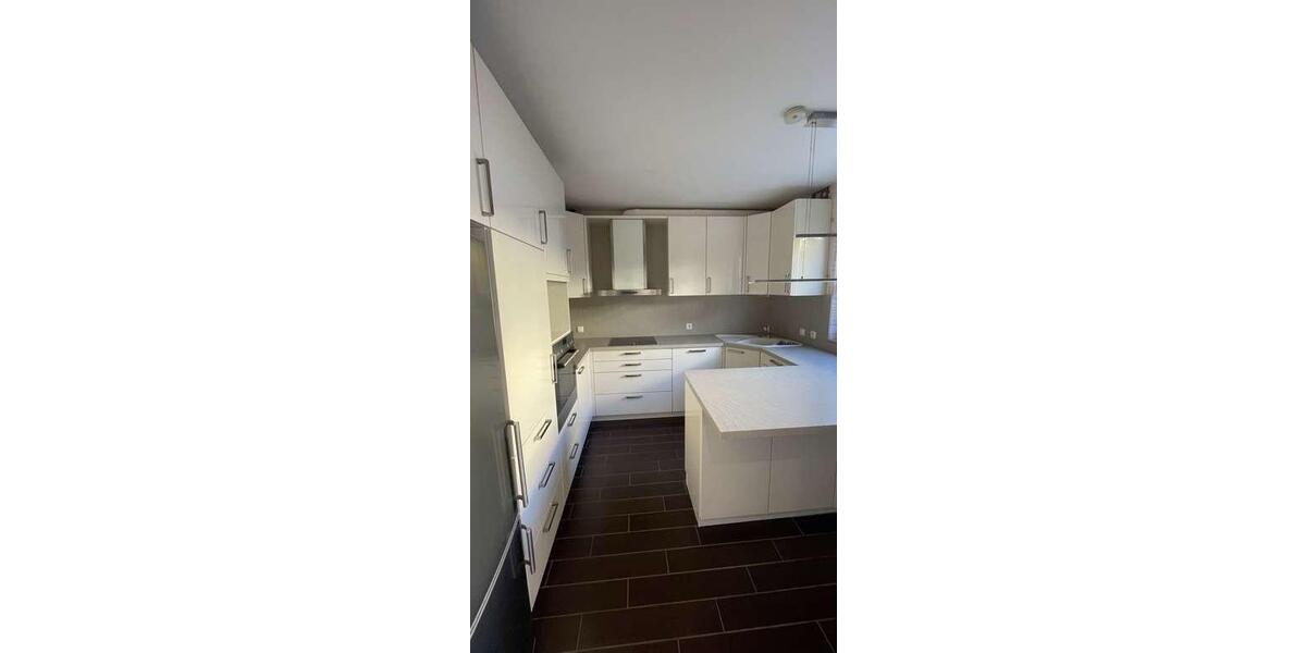 Reihenhaus Hannover Döhren-Wülfel - 5.5 Zimmer, 159 m&sup2;, 1.890&euro; | Angebot:26335857