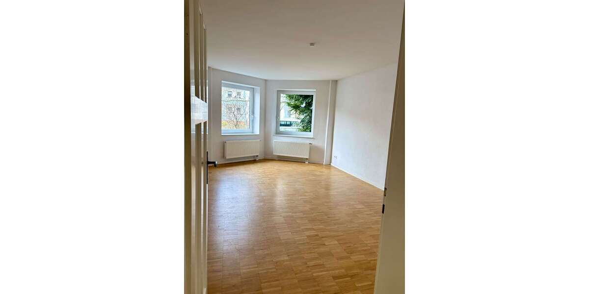 Etagenwohnung Hannover Vahrenwald-List - 3 Zimmer, 77 m&sup2;, 1.040&euro; | Angebot:24962928