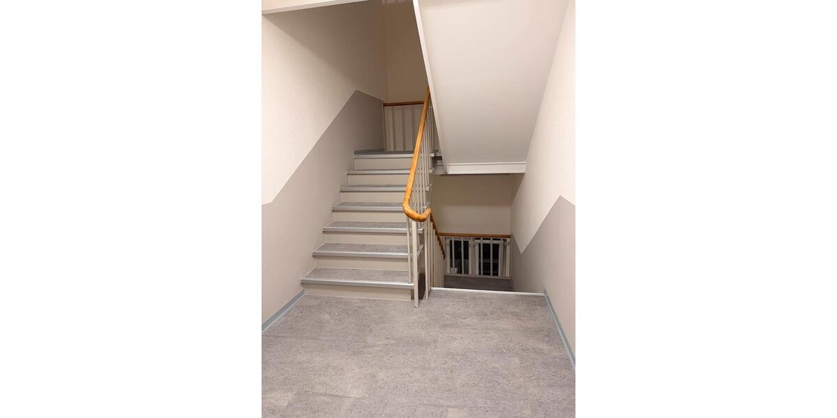 Dachgeschoßwohnung Hannover Nord - 3 Zimmer, 78 m&sup2;, 1.350&euro; | Angebot:27604087