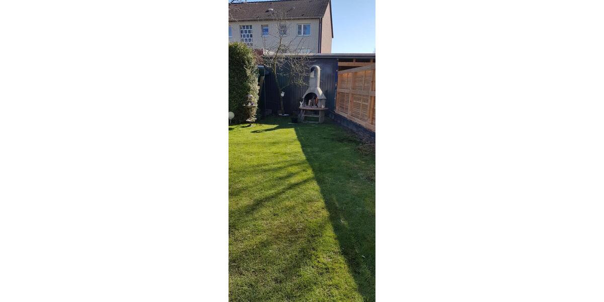 Reihenhaus Hannover Linden-Limmer - 5 Zimmer, 140 m&sup2;, 1.500&euro; | Angebot:26683106
