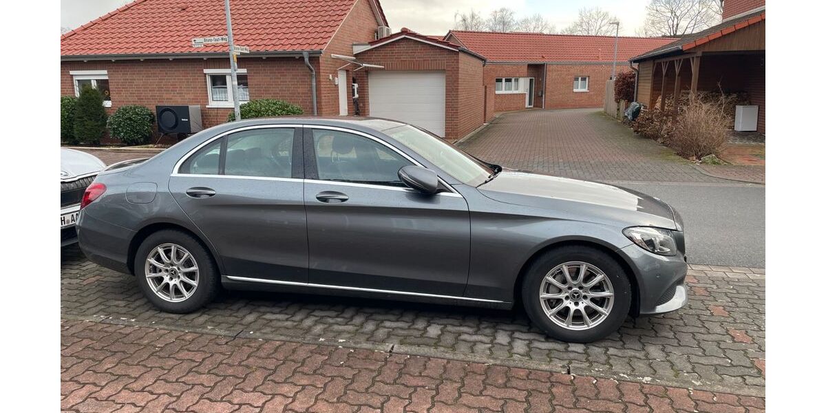 Mercedes-Benz C 250 64.000 km 22.750 &euro; Neustadt 31535