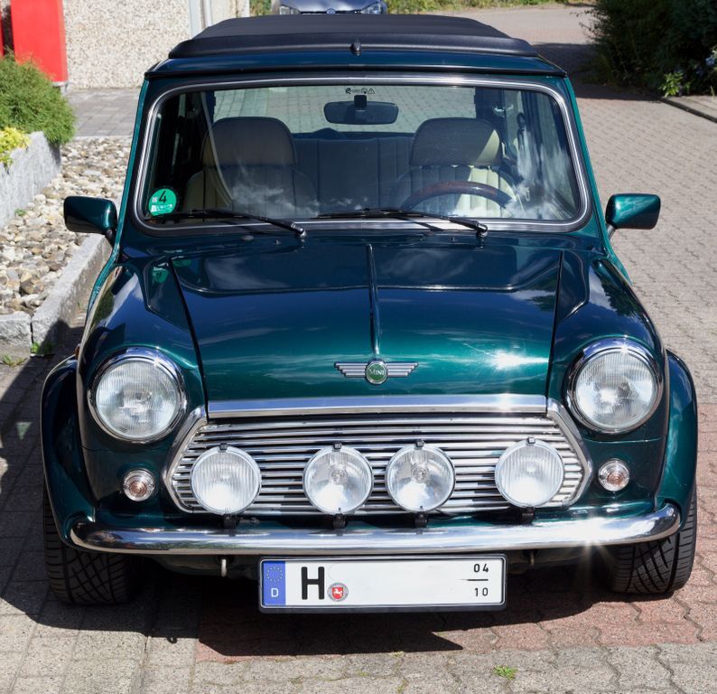 1300