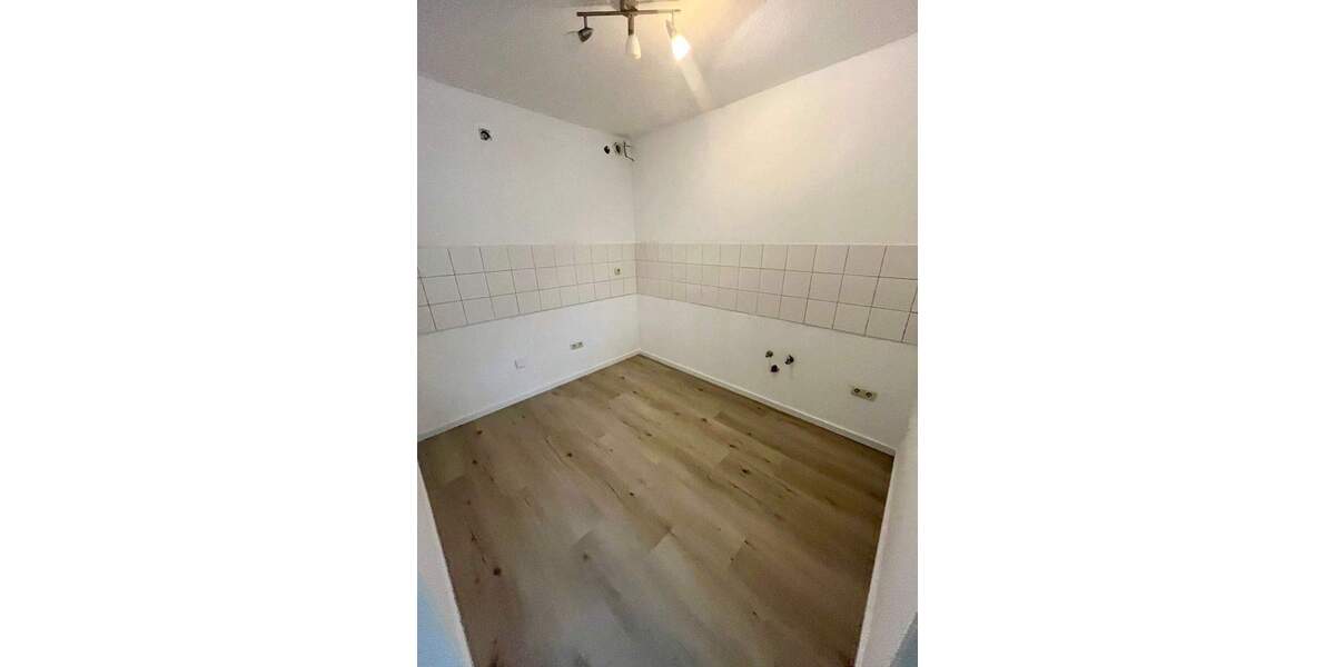 Etagenwohnung Ronnenberg - 3 Zimmer, 76 m&sup2;, 699&euro; | Angebot:25739881