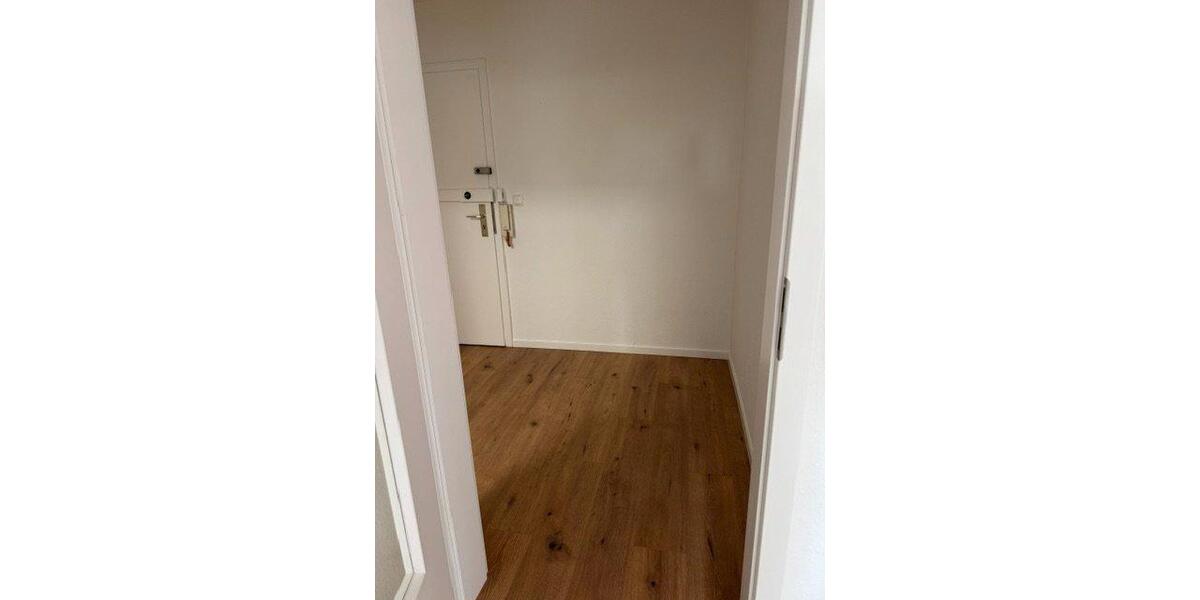 Erdgeschoßwohnung Seelze - 1.5 Zimmer, 45 m&sup2;, 650&euro; | Angebot:26233658