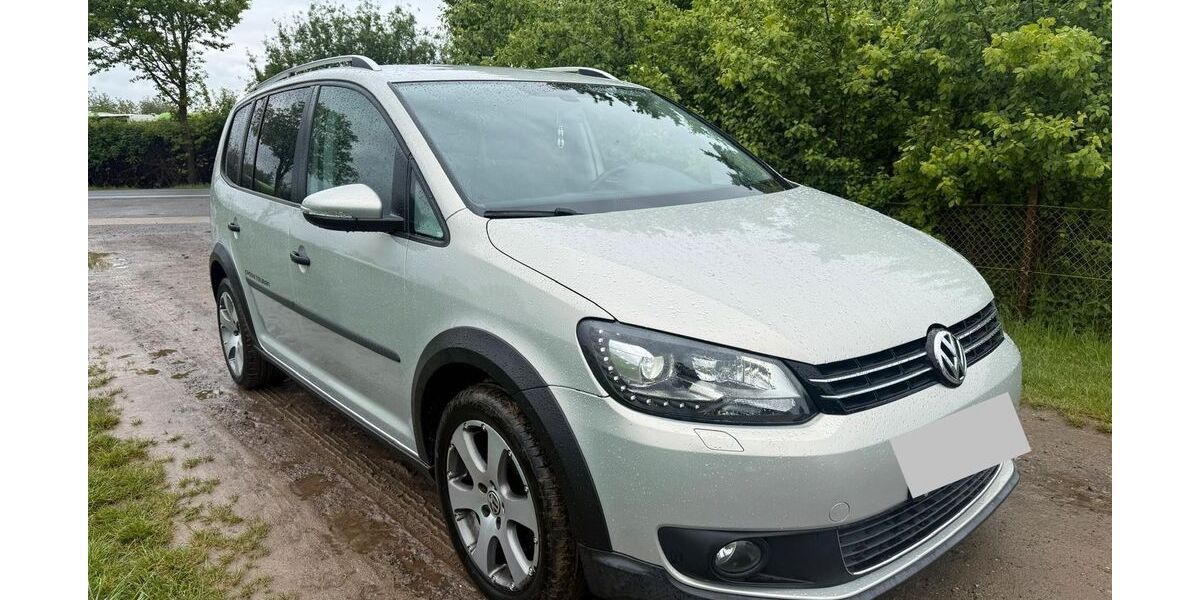 VW Touran 99.000 km 6.890 &euro; Ronnenberg 30952