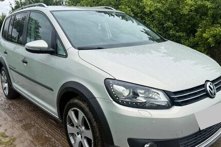 VW Touran 99.000 km 6.990 &euro; Ronnenberg 30952