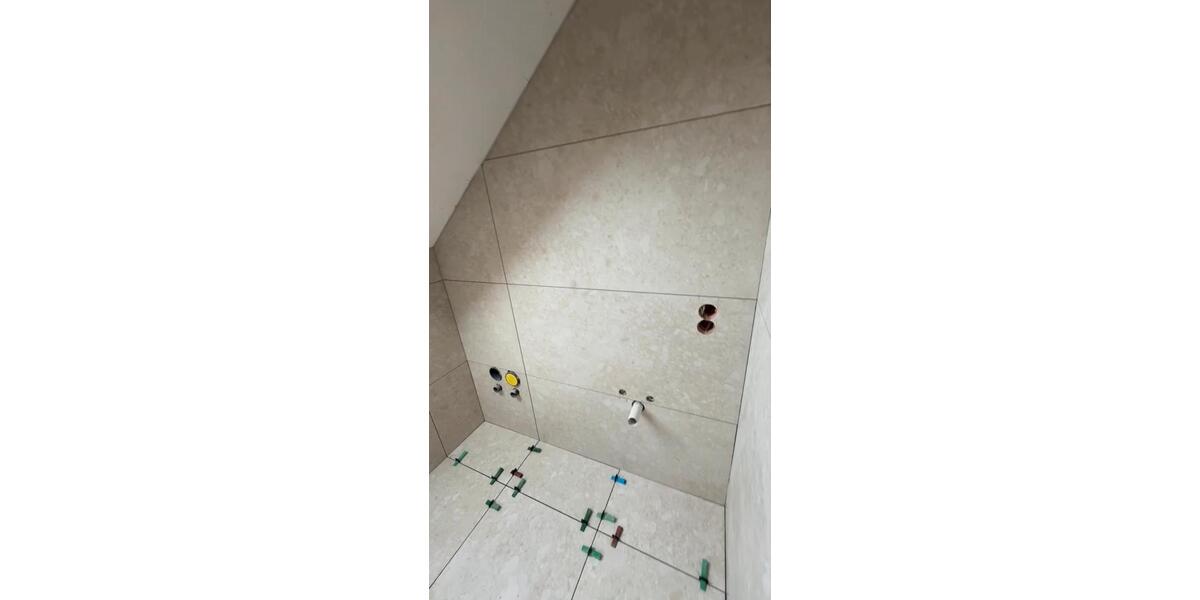 Etagenwohnung Lehrte - 4 Zimmer, 110 m&sup2;, 1.250&euro; | Angebot:25830115