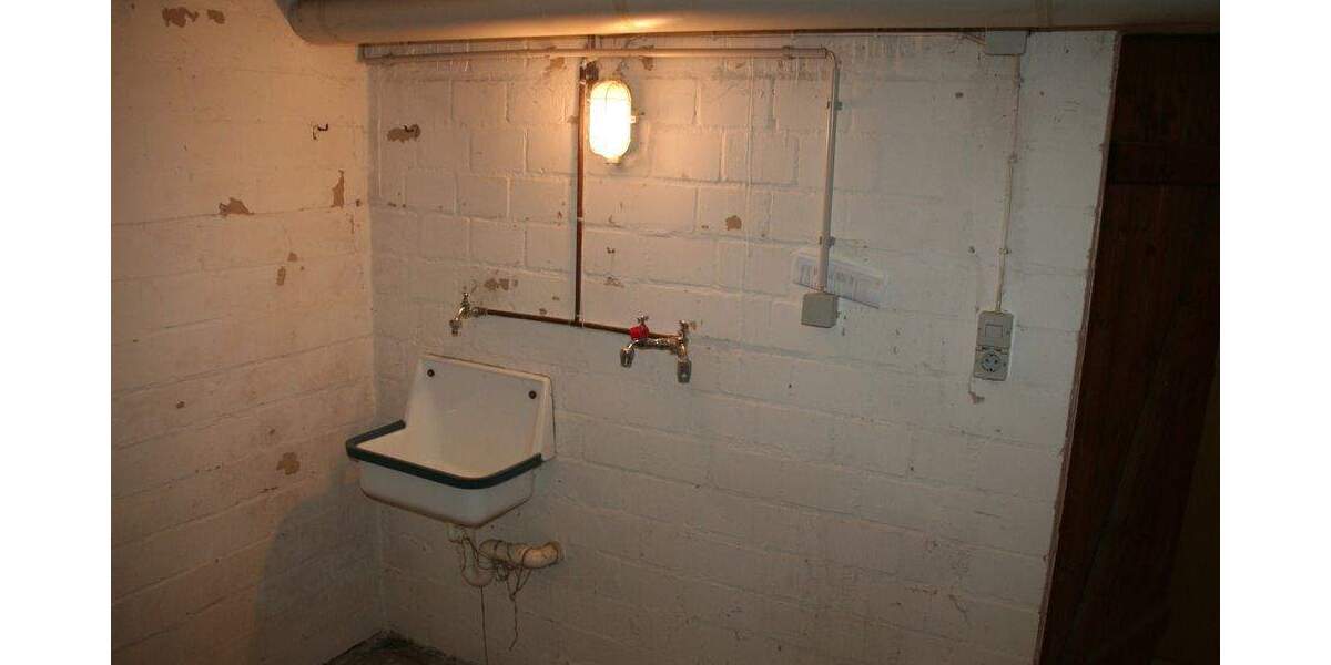 Etagenwohnung Wennigsen / Bredenbeck am Deister Bredenbeck - 4 Zimmer, 91 m&sup2;, 215.000&euro; | Angebot:25818267