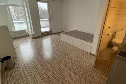 App 30m² , Alte Stöckener Str. 47, Balkon, Tiefgaragenstellplatz 1 zimmer