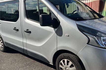 Renault Trafic 105.908 km 15.499 &euro; Seelze 30926