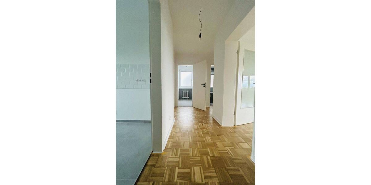 Etagenwohnung Pattensen - 3 Zimmer, 79 m&sup2;, 995&euro; | Angebot:26791181