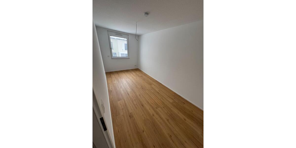 Reihenhaus Gehrden - 4 Zimmer, 120 m&sup2;, 2.150&euro; | Angebot:24797819