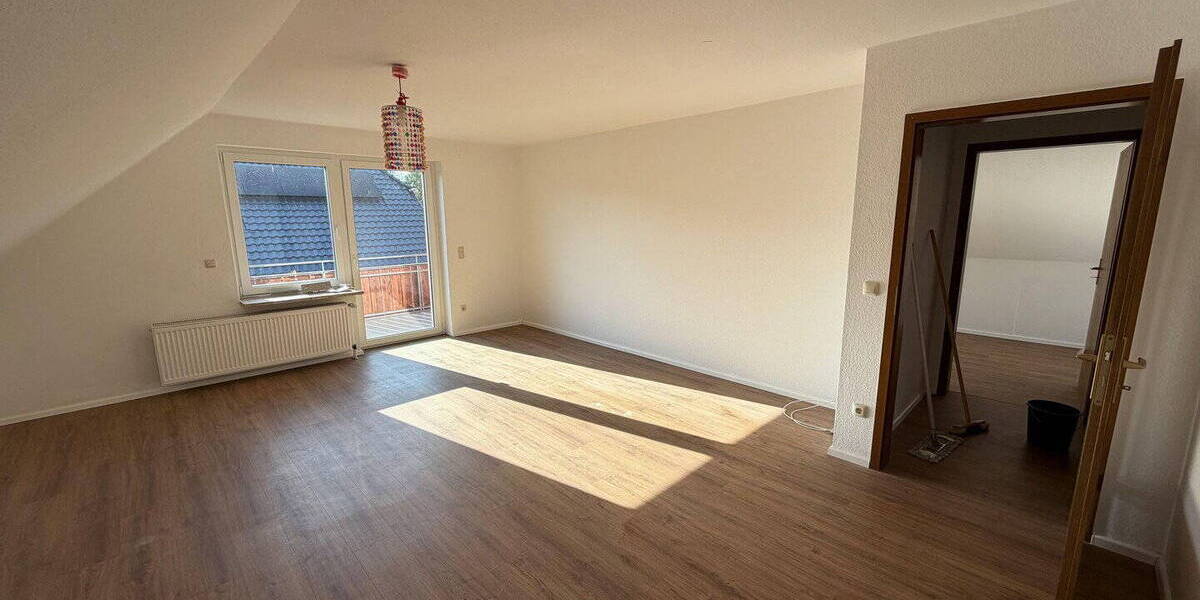 Etagenwohnung Garbsen Garbsen-Mitte - 3 Zimmer, 90 m&sup2;, 1.000&euro; | Angebot:26527573