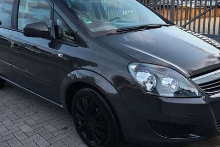 Opel Zafira 150.000 km 4.450 &euro; Hannover 30179