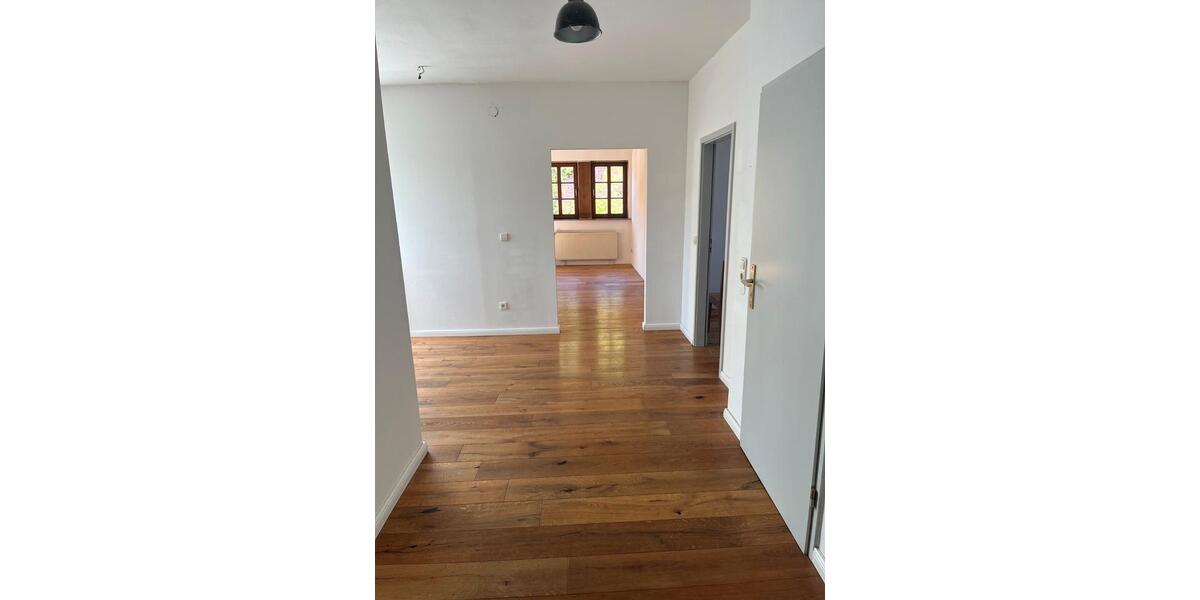Dachgeschoßwohnung Hannover Linden-Limmer - 3 Zimmer, 65 m&sup2;, 700&euro; | Angebot:27604577
