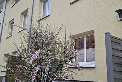 Haus Hannover Döhren-Wülfel - 5.5 Zimmer, 159 m&sup2;, 1.890&euro; | Angebot:26335857