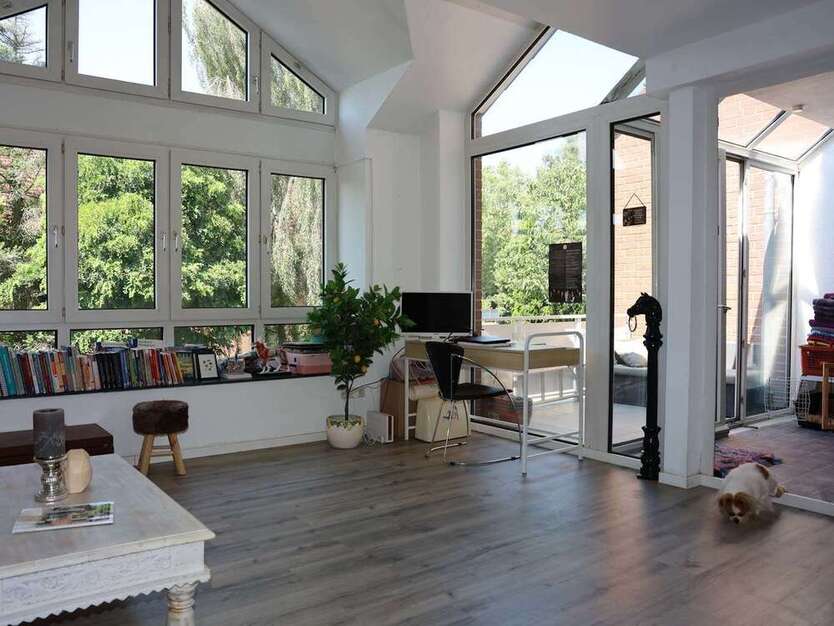 Haus zum Kaufen in Ronnenberg 499.000 € 234 m²