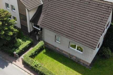 Haus Laatzen - 11 Zimmer, 250 m&sup2;, 690.000&euro; | Angebot:26934824