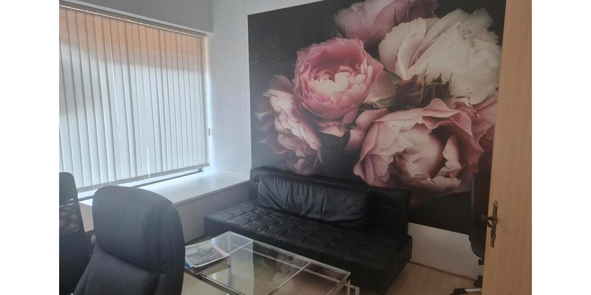 Büro Praxisraum im Kosmetikstudio zu vermieten zimmer