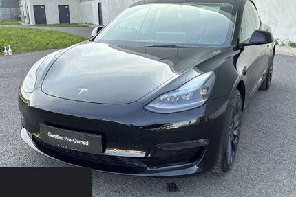 Tesla Model 3 60.521 km 30.500 € Hannover 30519