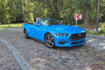 Ford Mustang 59.500 km 37.800 &euro; Hannover 30659