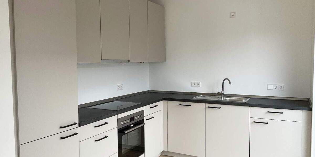 Etagenwohnung Hannover Döhren - 4 Zimmer, 120 m&sup2;, 1.750&euro; | Angebot:25727987