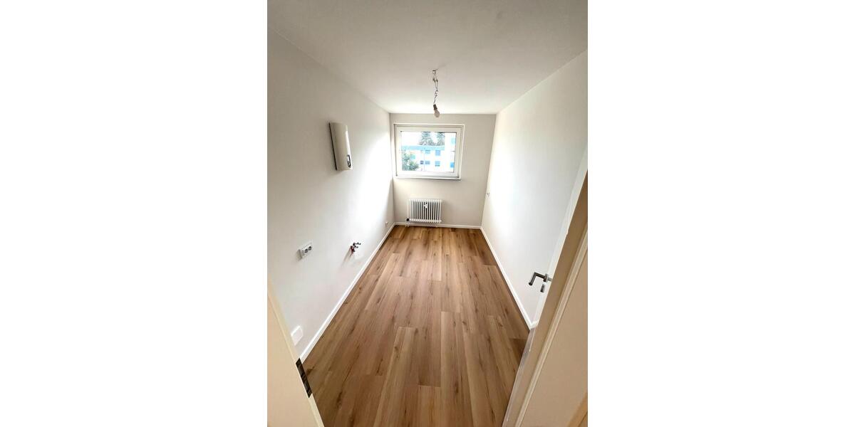 Etagenwohnung Hannover Bothfeld-Vahrenheide - 3 Zimmer, 82 m&sup2;, 1.200&euro; | Angebot:27603472