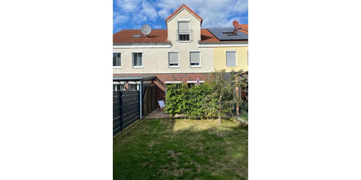 Reihenhaus Garbsen - 5 Zimmer, 140 m&sup2;, 1.780&euro; | Angebot:27607082