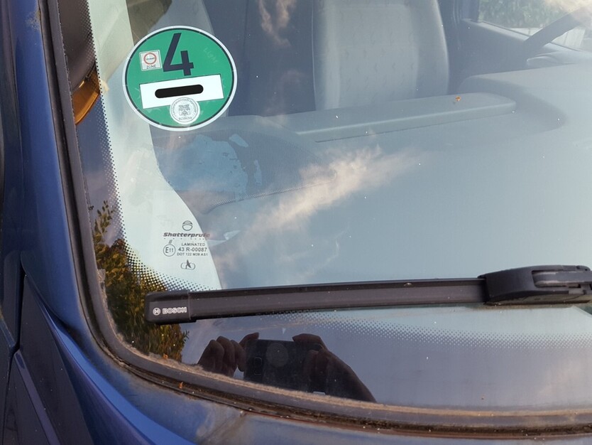 VW T4 7DB 238.972 km 4.500 € Hannover 30159