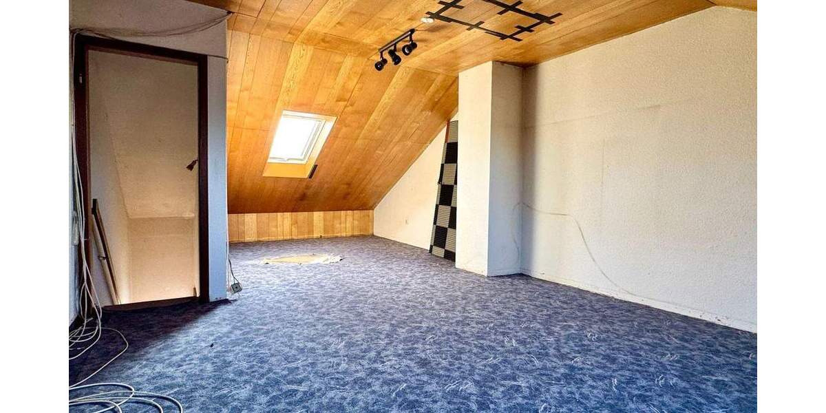 Reihenmittelhaus Hannover Limmer - 4 Zimmer, 110 m&sup2;, 329.000&euro; | Angebot:25746342