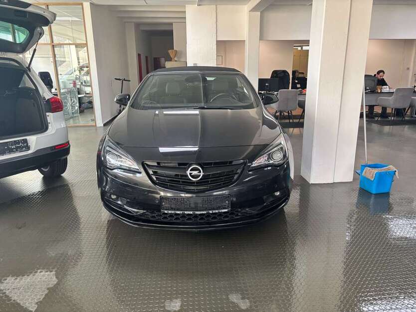 Opel Cascada 137.000 km 13.990 € Hildesheim 31139