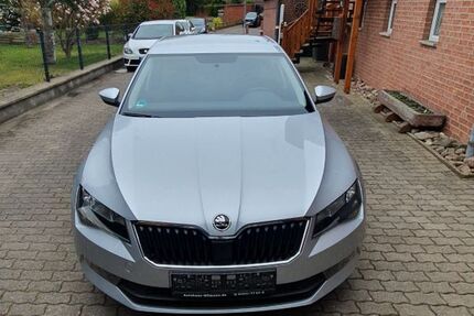 Skoda Superb 134.000 km 10.450 &euro; Beckedorf 31699