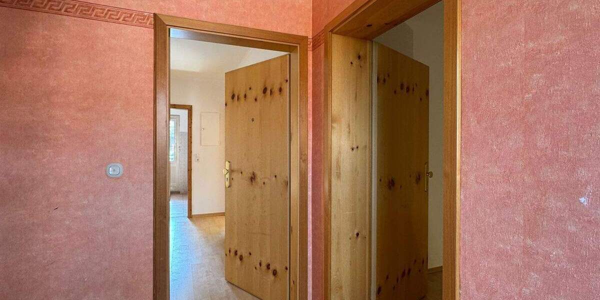 Etagenwohnung Barsinghausen - 4 Zimmer, 100 m&sup2;, 169.000&euro; | Angebot:25073383