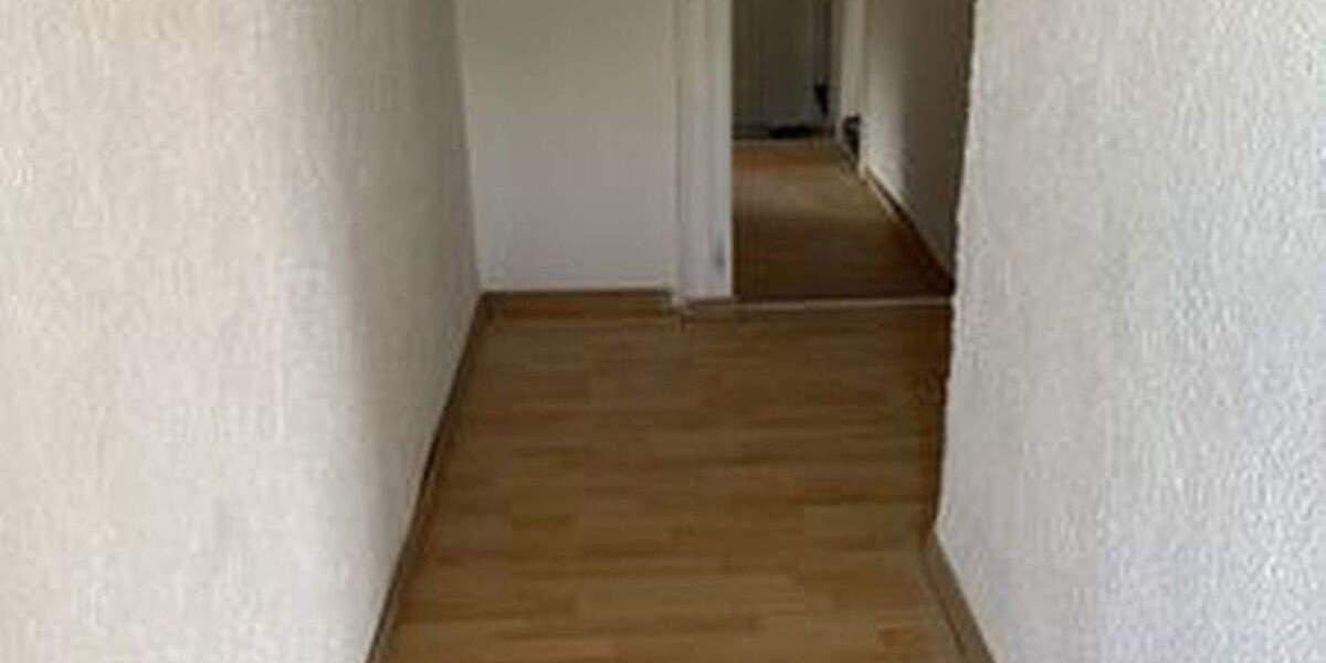 Sarstedt-Hotteln, Haus für große Familie; leerstehend,FESTPREIS !!! nur 169.000,- € 7 zimmer