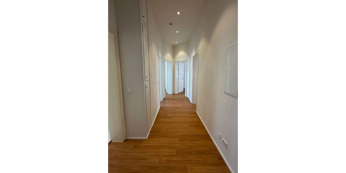 Etagenwohnung Hannover Vahrenwald-List - 4 Zimmer, 111 m&sup2;, 1.500&euro; | Angebot:26966647