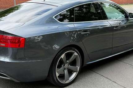 Audi A5 156.000 km 14.500 € Hannover 30179