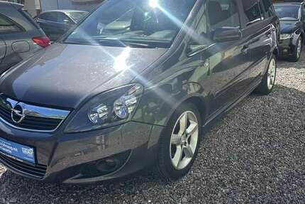 Opel Zafira 169.411 km 4.699 &euro; Hannover 30167