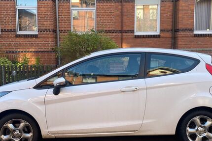 Ford Fiesta 170.000 km 2.300 &euro; Hannover 30459