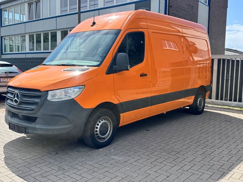 Mercedes-Benz Sprinter 85.000 km 18.500 € Hannover 30179