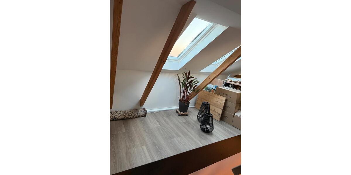 Maisonettenwohnung Langenhagen Engelbostel - 4 Zimmer, 135 m&sup2;, 1.870&euro; | Angebot:26135150