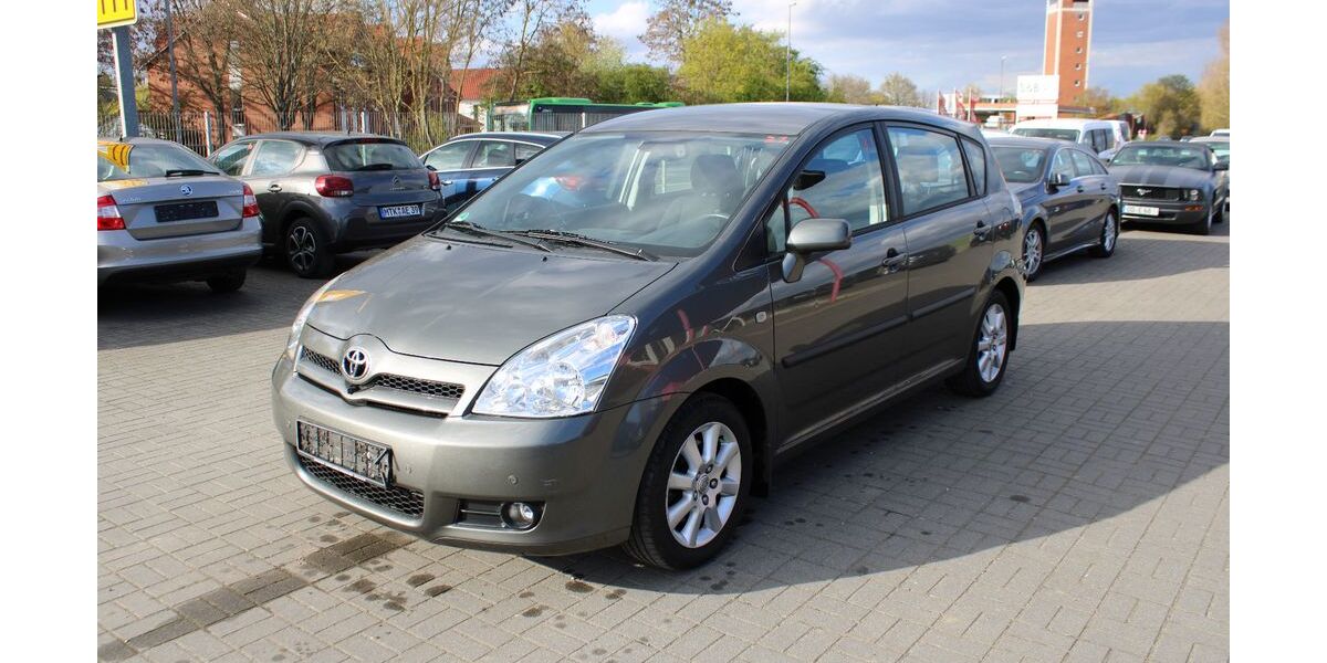 Toyota Corolla Verso 134.500 km 4.500 &euro; Ronnenberg 30952