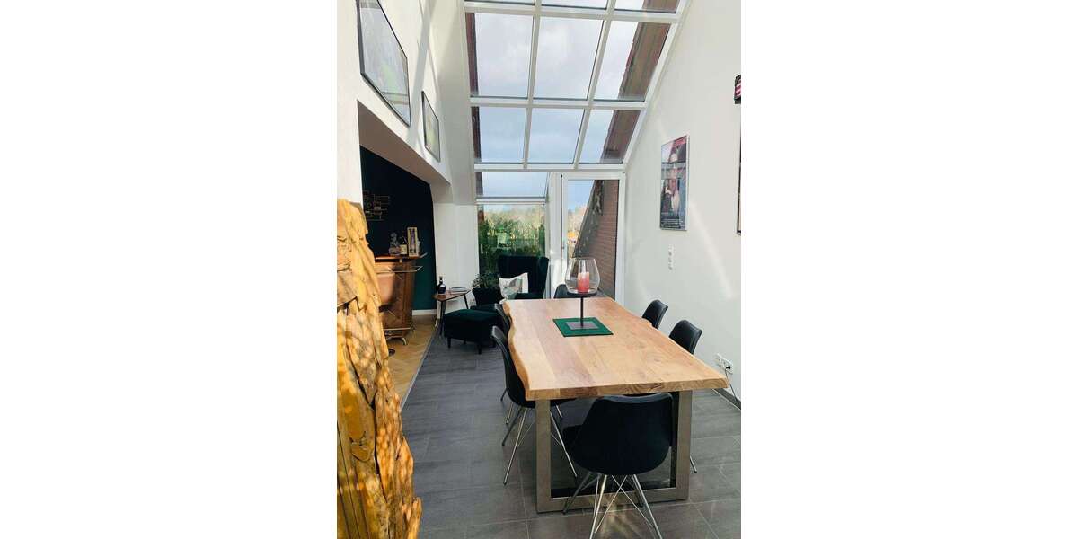 Etagenwohnung Laatzen - 3.5 Zimmer, 220 m&sup2;, 1.995&euro; | Angebot:26014705