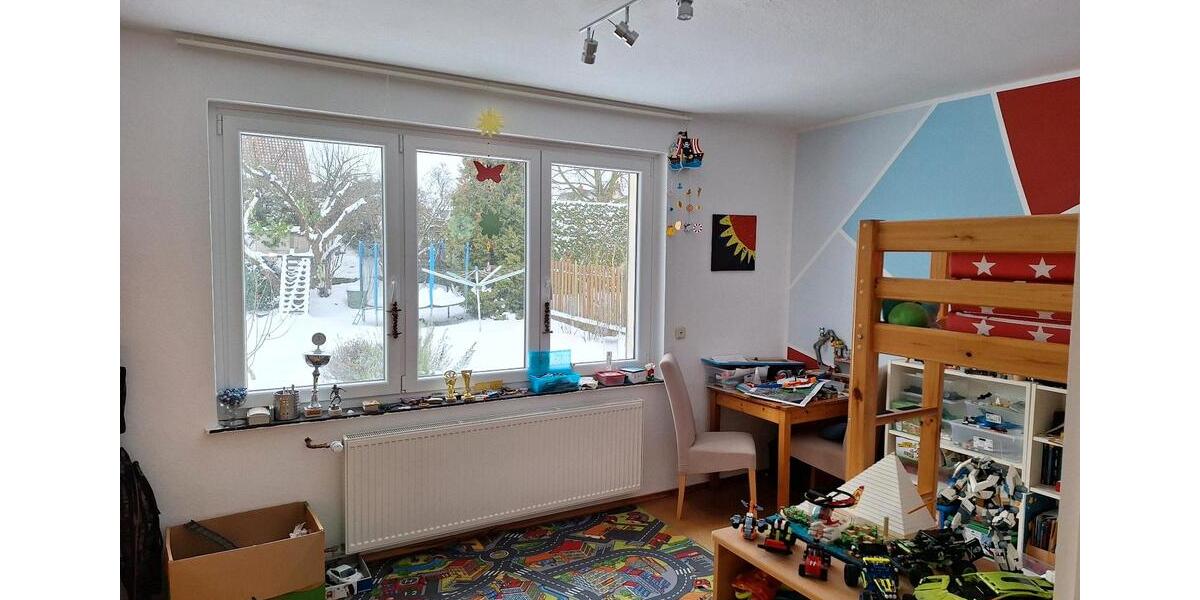 Moderne 4-Zimmer Wohnung mit großem Garten 4 zimmer