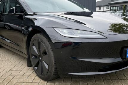 Tesla Model 3 72.500 km 32.600 &euro; Isernhagen 30916