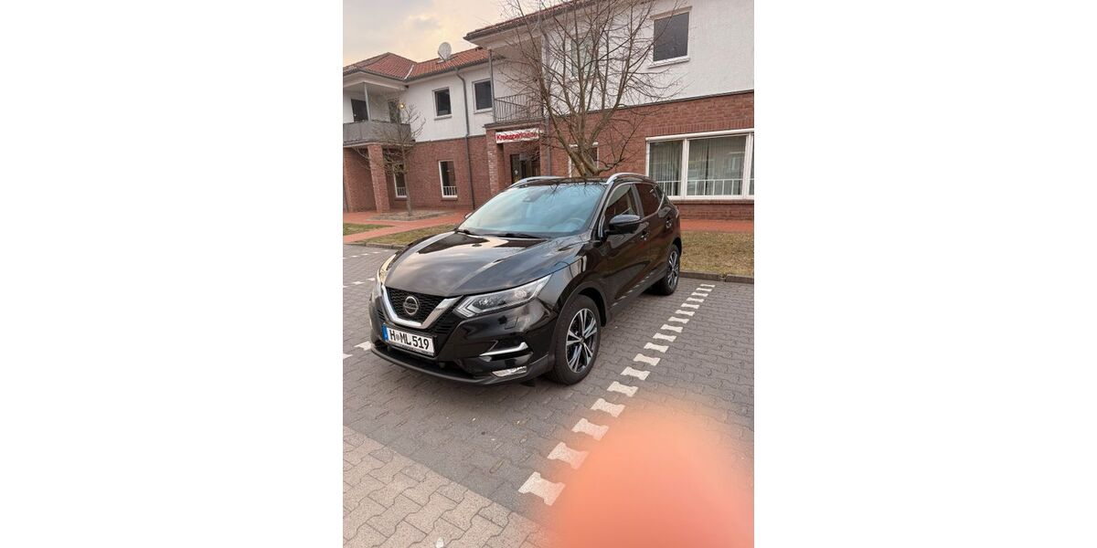 Nissan Qashqai 65.000 km 18.800 &euro; Hannover 30519