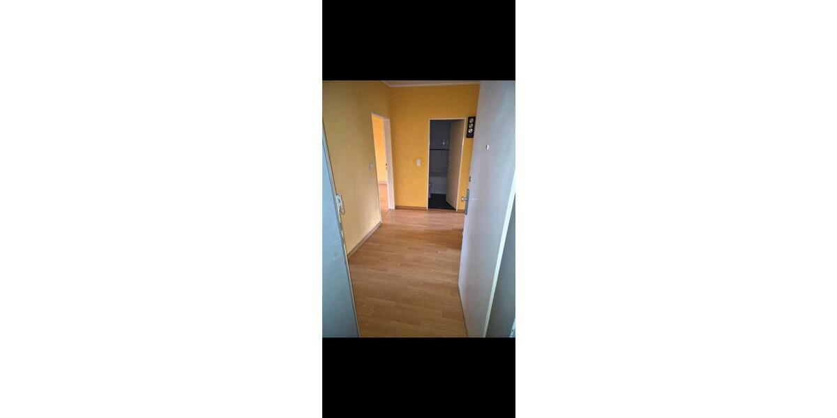 Etagenwohnung Garbsen - 3 Zimmer, 63 m&sup2;, 1.025&euro; | Angebot:26696472
