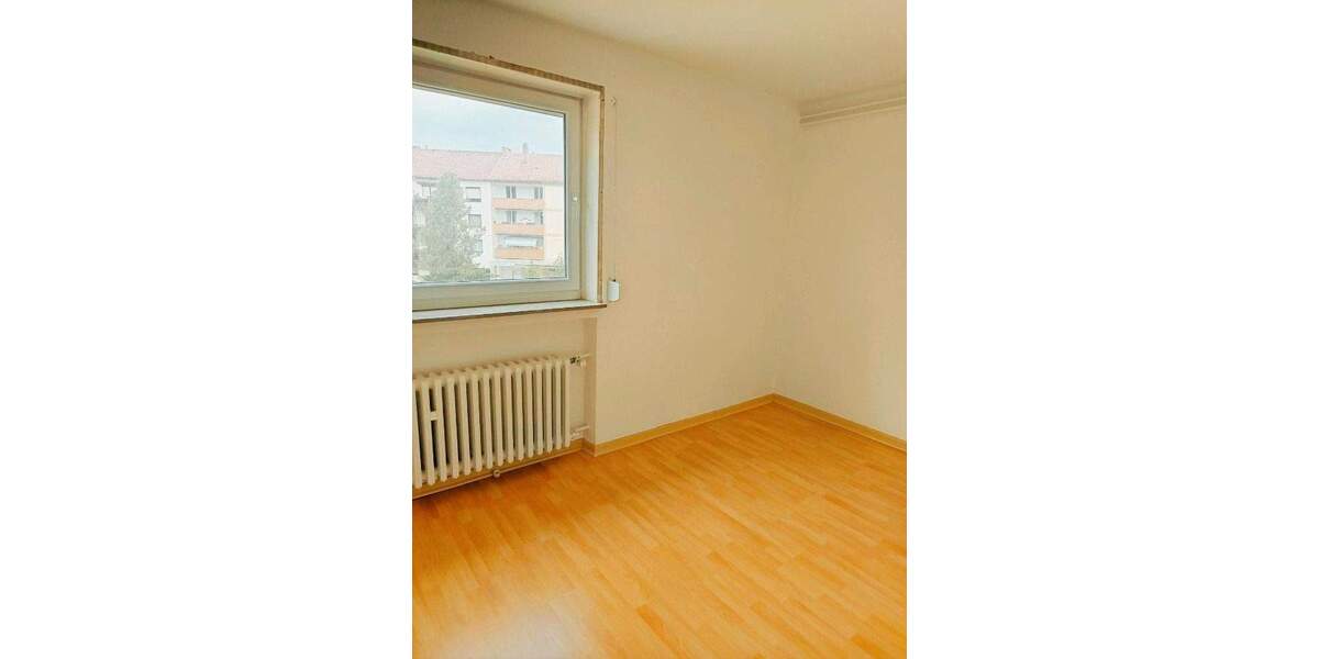Helle 5 Zimmer Eigentumswohnung mit Balkon in ruhiger Lage der Nordstadt 5 zimmer