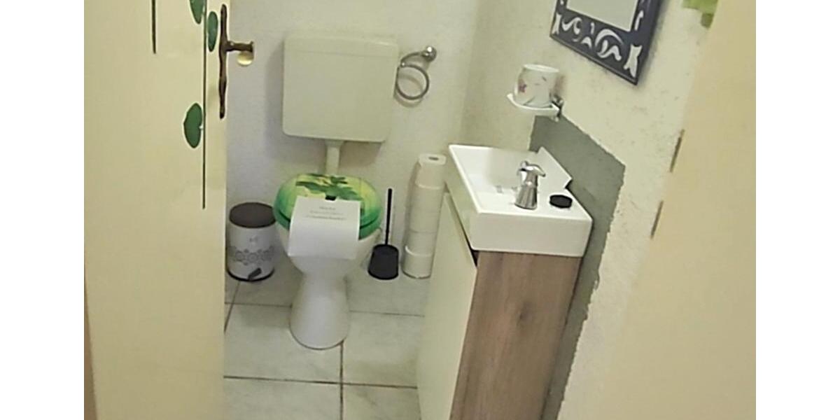 Sibbesse OT Eberholzen: Einfamilienhaus mit Nebengebäude 4.5 zimmer